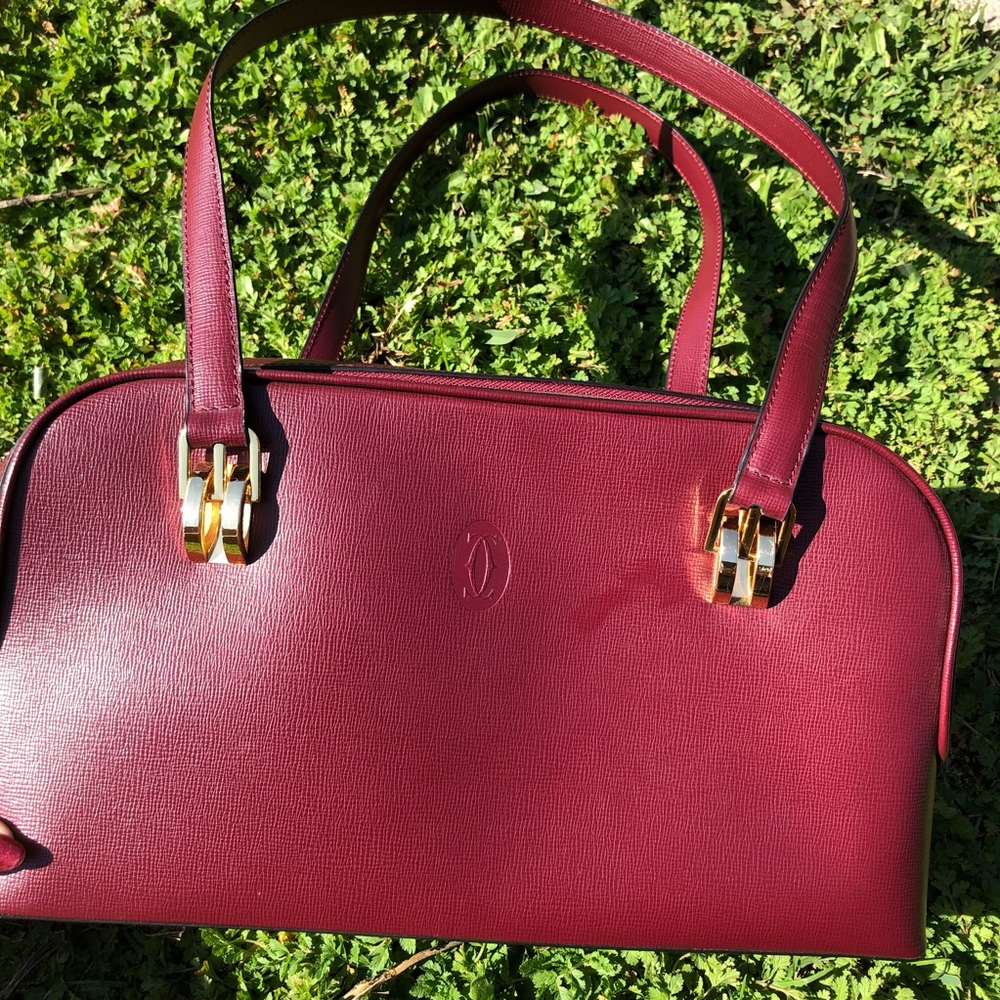BURGUNDY SHOULDER BAG